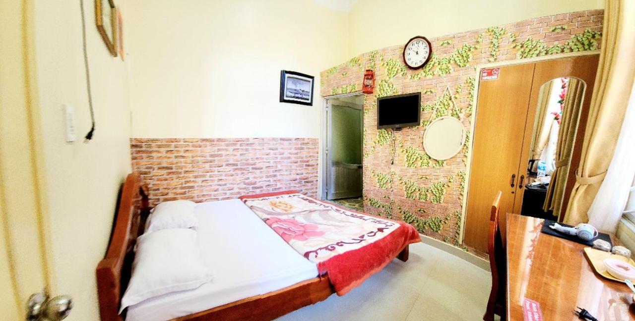 Binh Dao Hotel - Khach San Ngay Trung Tam Gia Re Dalat Exteriör bild