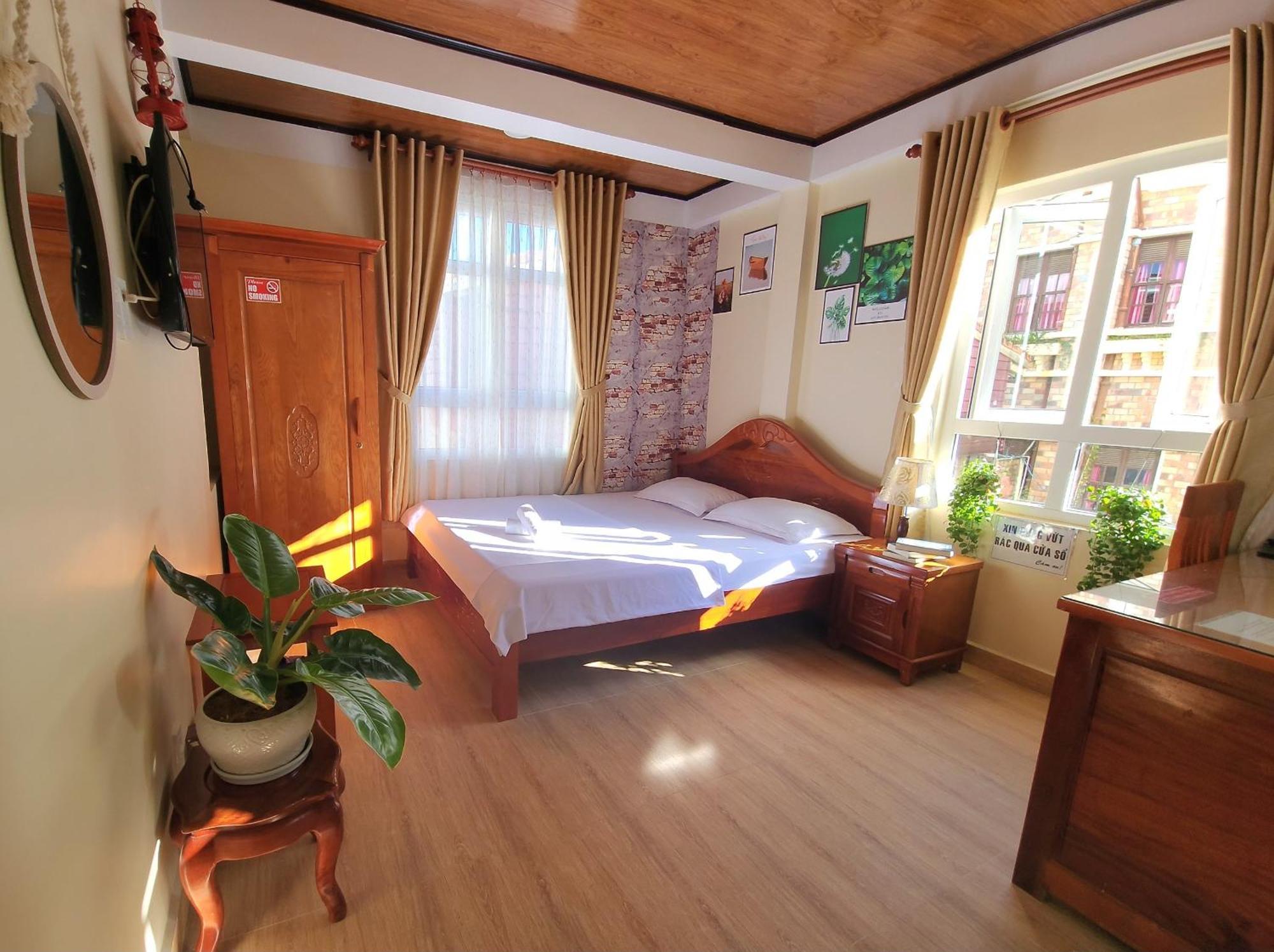 Binh Dao Hotel - Khach San Ngay Trung Tam Gia Re Dalat Exteriör bild
