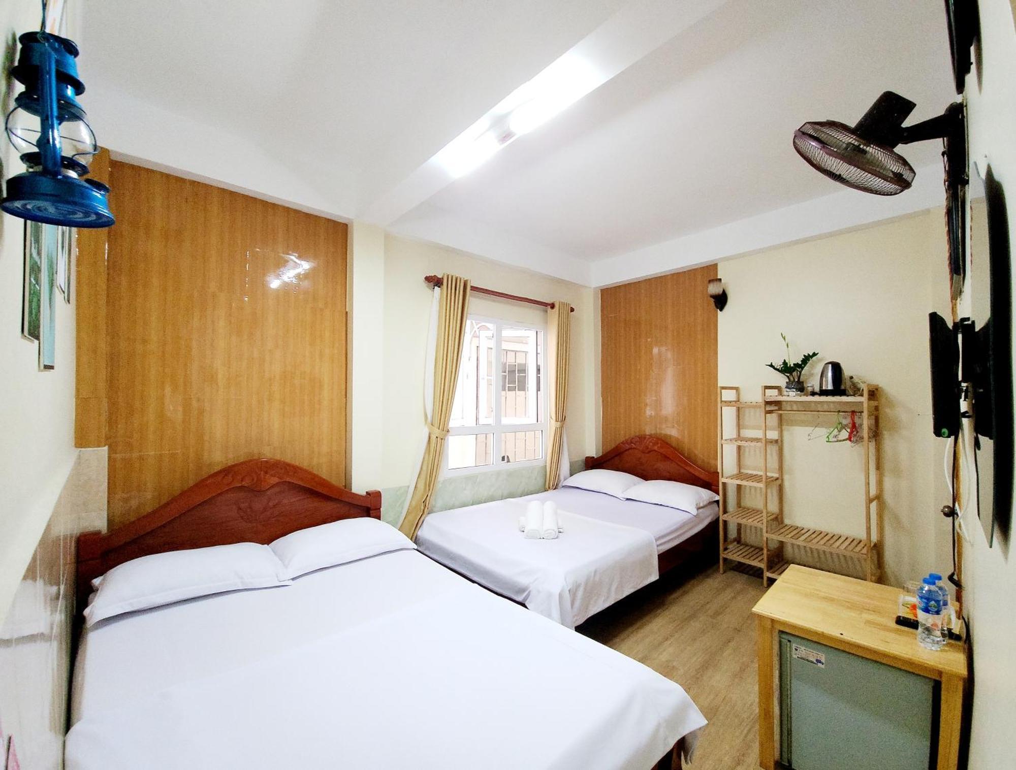 Binh Dao Hotel - Khach San Ngay Trung Tam Gia Re Dalat Rum bild