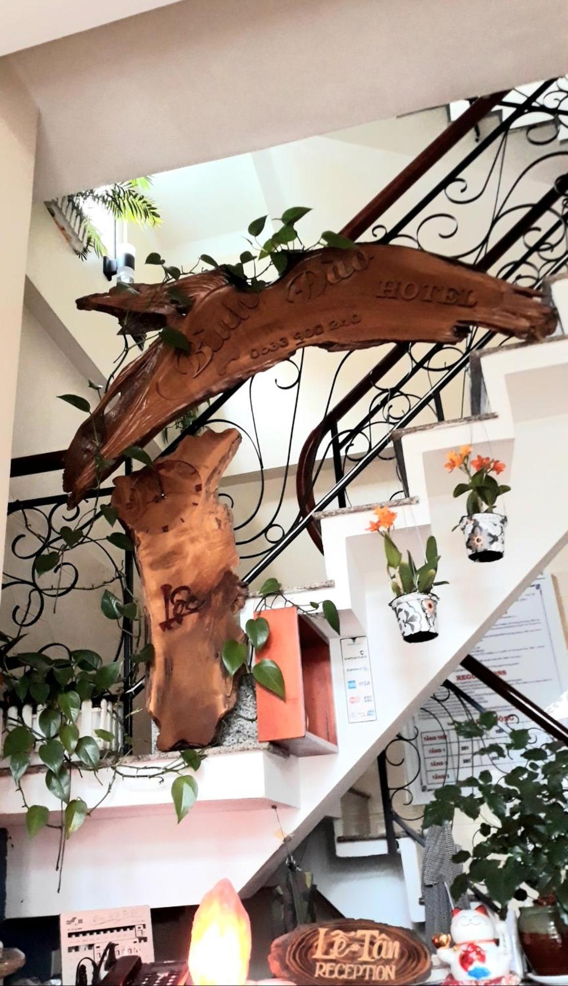 Binh Dao Hotel - Khach San Ngay Trung Tam Gia Re Dalat Rum bild